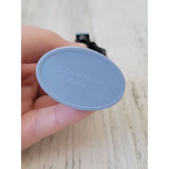 Incredibles 2 villain screen slaver toy figure - Picture 5 of 5